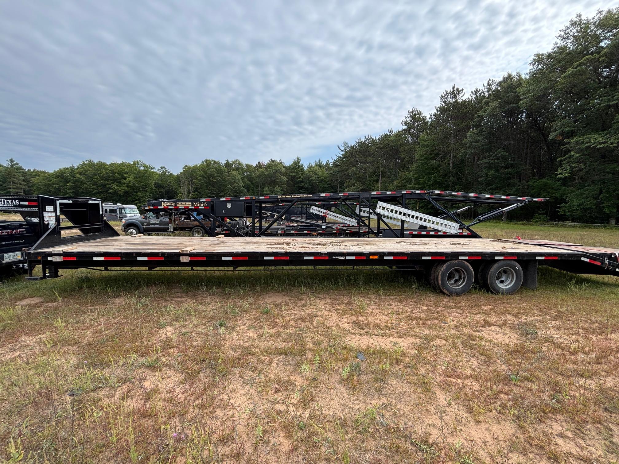 2022 EAST TEXAS TRAILERS 40 foot - Image 2